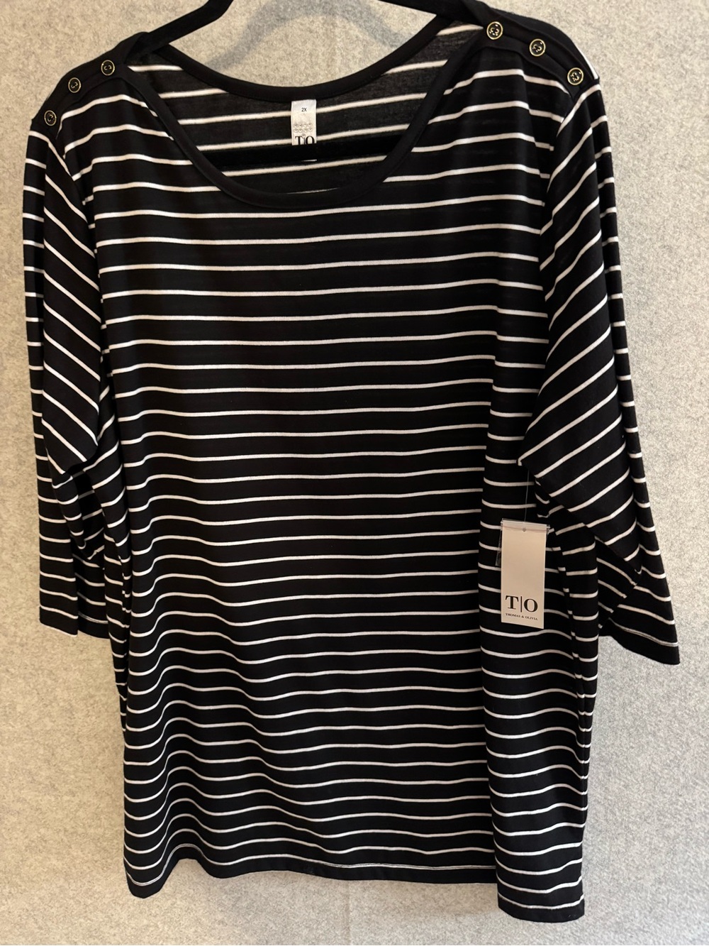 Thomas & Olivia 2X Women's Black & White Striped Button-Shoulder Top